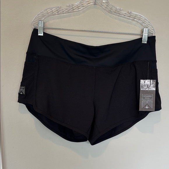 oiselle Pants - NWT Oiselle Black Track Star Shorts Shorts Lightweight Performance 10